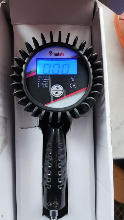 Пневмопістолет підкачки Redats i470E
