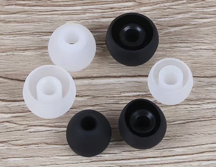 Gumki do słuchawek 4mm S/M/L