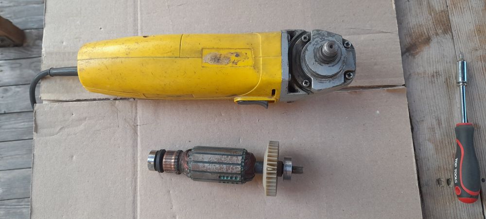 Болгарка Einhell BWS 125/850-2