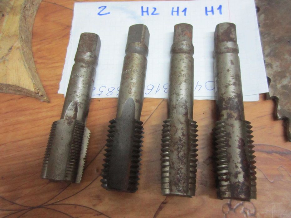 Метчик М 30. 1й-2й номер. нові