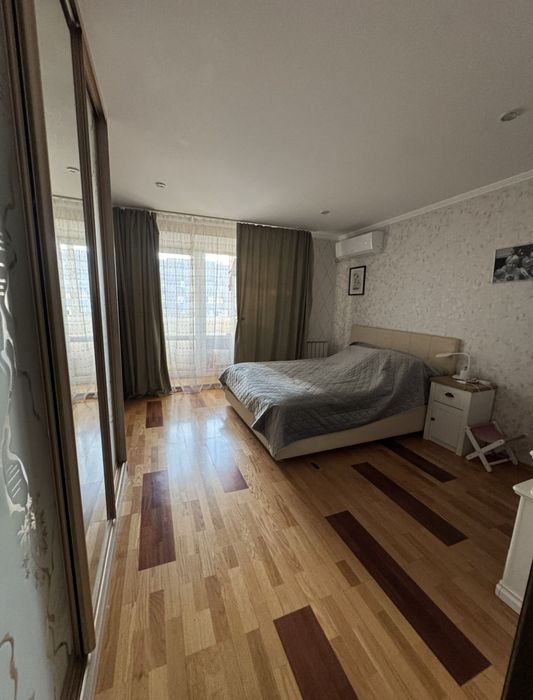 Продам 4х ком.квартиру на ул.Антановича ( Свердлова)