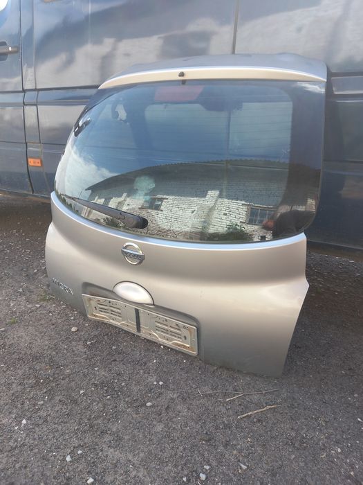 Ляда Nissan Micra кришка багажника