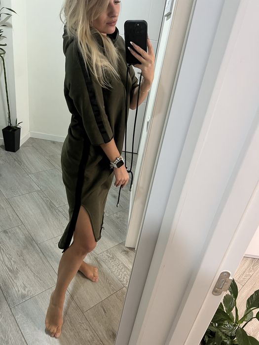 Спортивне плаття хакі