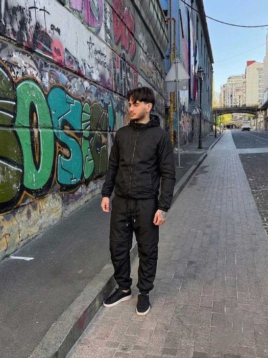 Базовый Спортивный Костюм Чистый • Нейлон Gore-Tex • ОПТ / Pозницa