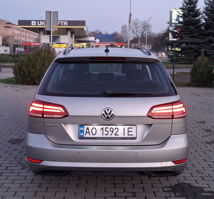 Продам Гольф 7 1.6 диз.Автомат.20р.