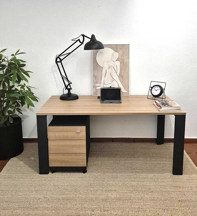 Secretaria / Escritório / Reuniões / Recepção / Móvel / Balcão /Mesa