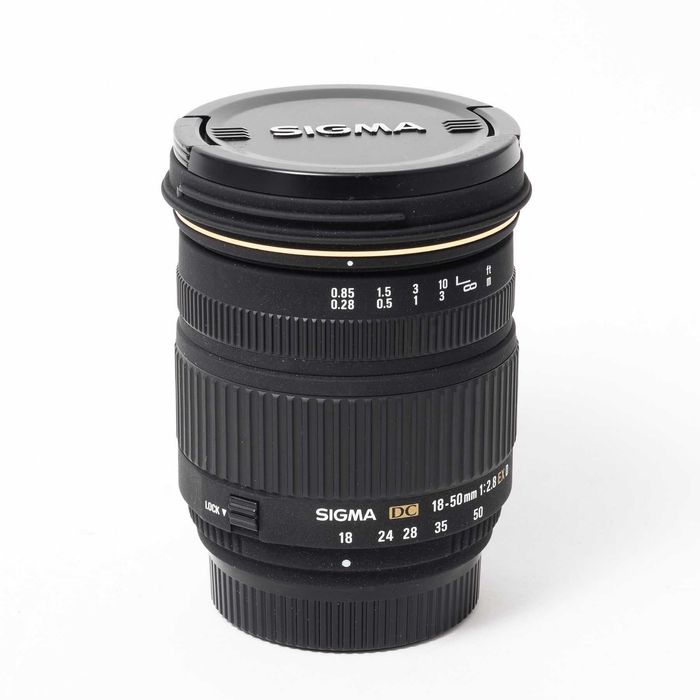 Об’єктив Sigma AF 18–50mm f/2.8 EX DC для Nikon