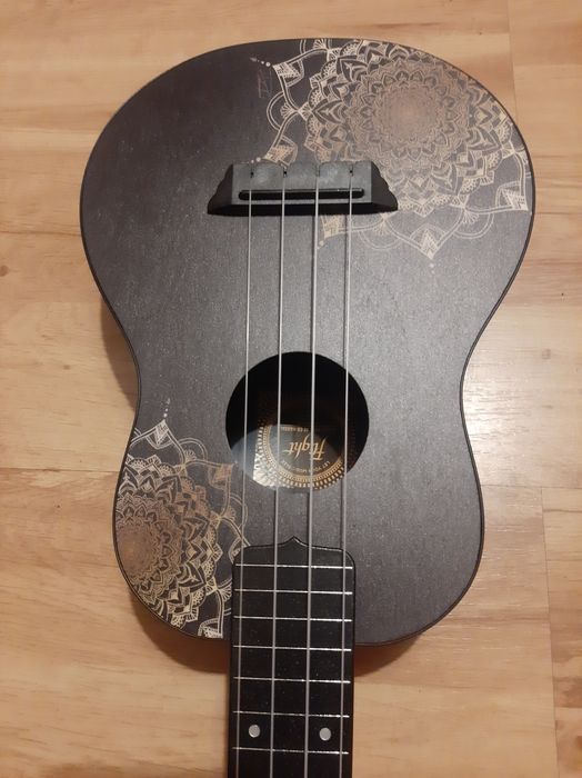 Flight TUC-40 Travel Concert Ukulele, Gold Mandala