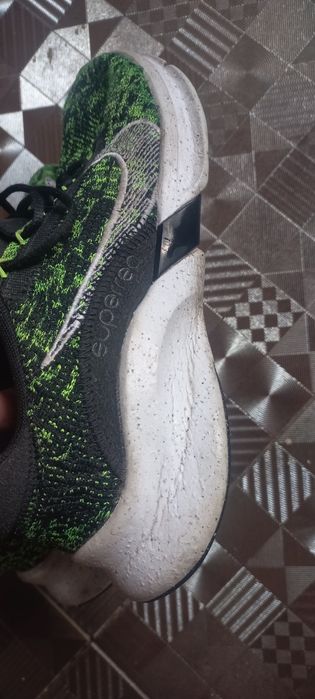 Кроссовки Nike React Seperreo беговые