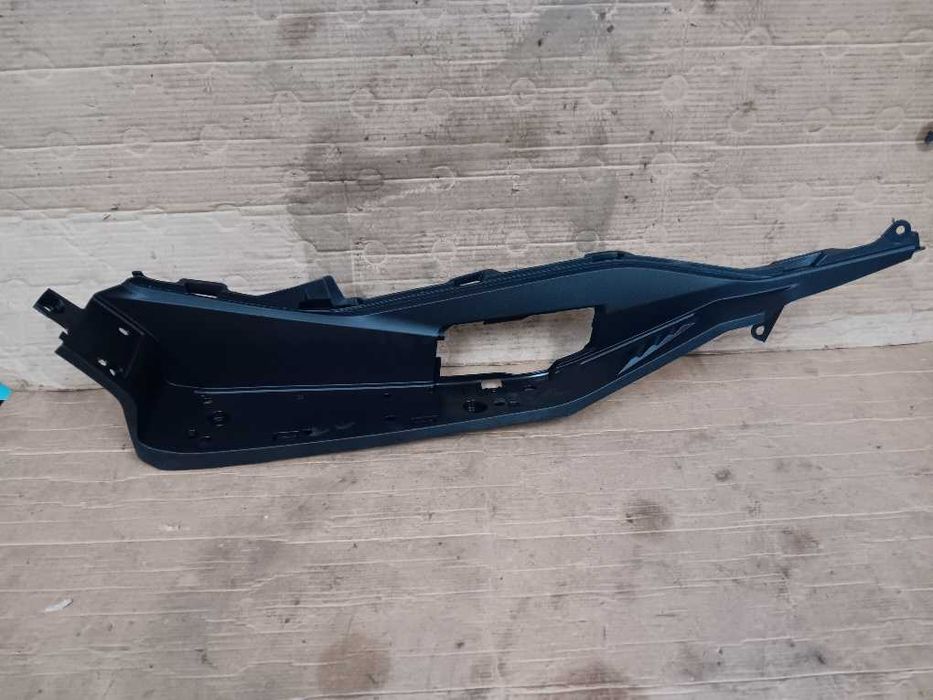 Carenagem pousa pés esquerda Honda NSS125 / 300 / 350 Forza
