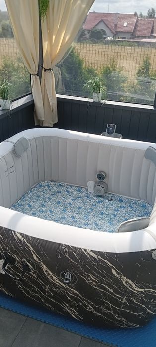 Jacuzzi Bestway 6001F stan idealny