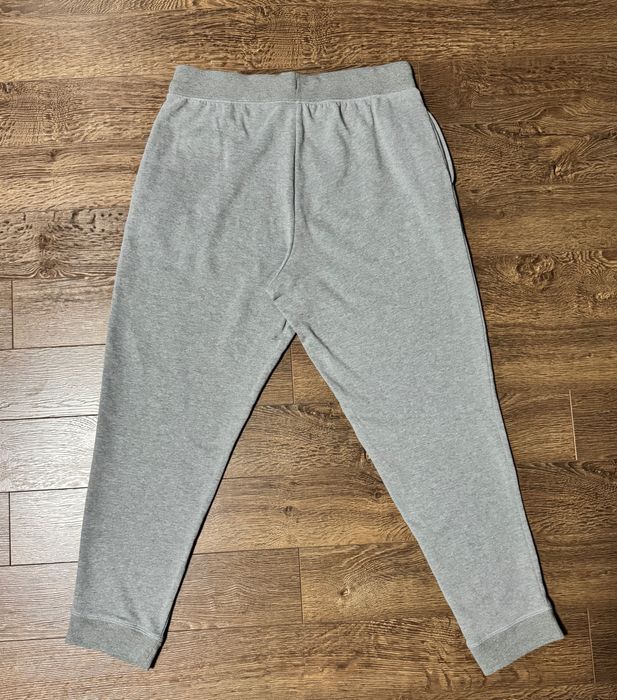 Спортивные штаны Calvin Klein .