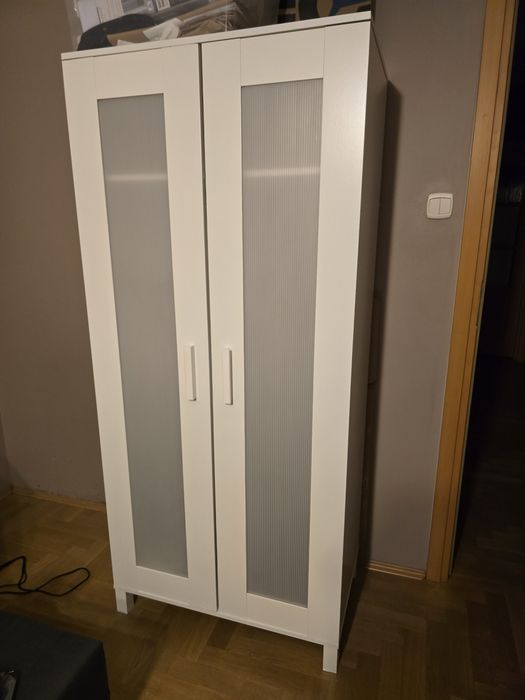 Szafa na ubrania biała