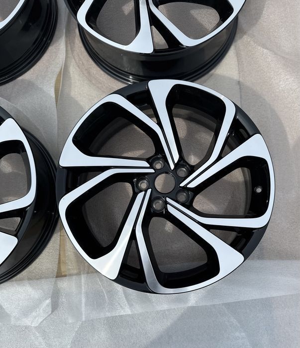 Диски оригінал нові Reno Scenic 5/114,3 r20