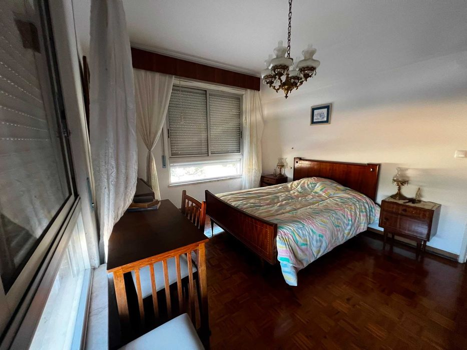 Apartamento T3 na Portela com Garagem
