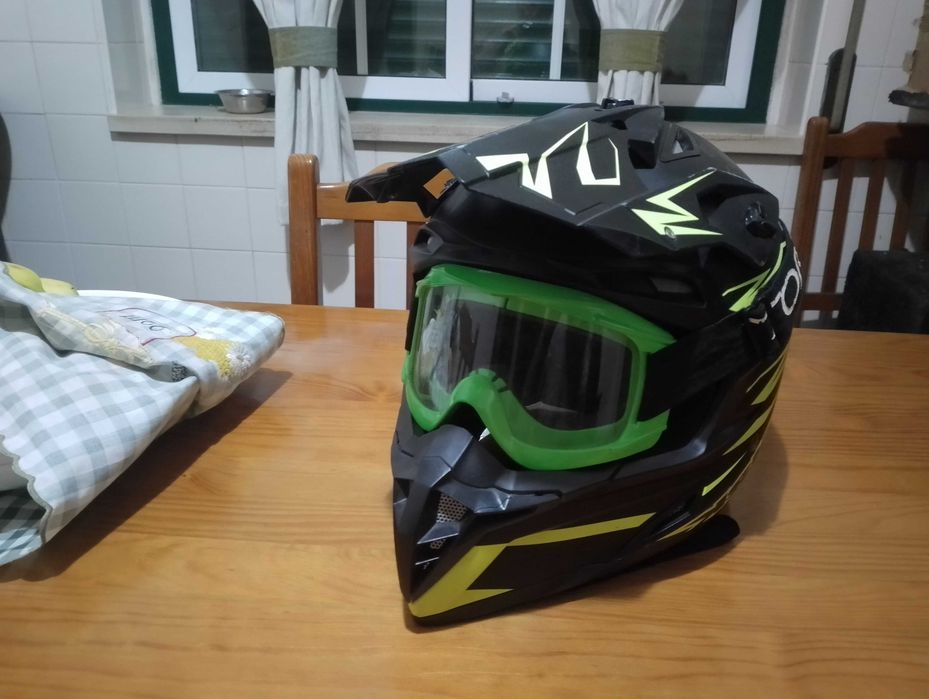 Capacete enduro motocross L