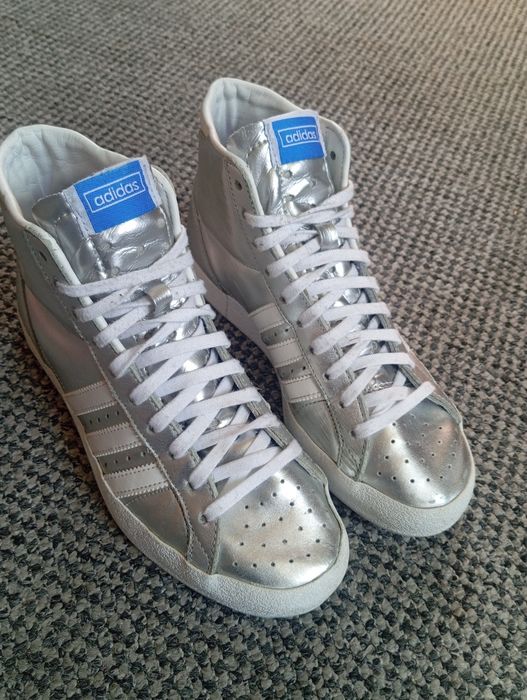 damskie sneakersy trampki  Adidas, srebrne Basket Profi vintage r 37,5