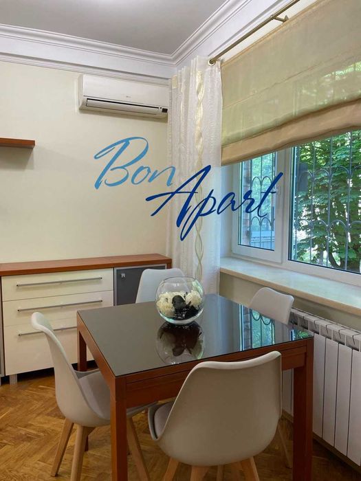 Продаж 3-к квартири на Солом'янці