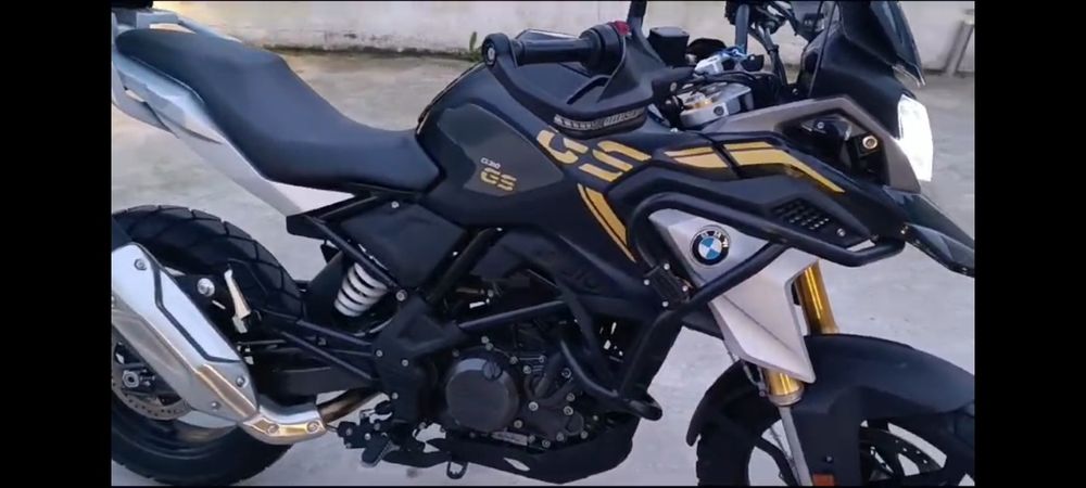 Mota BMW gs 310 como nova
