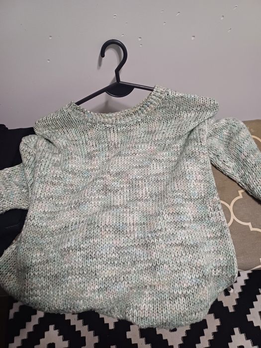 Sweterek  rozmiar m