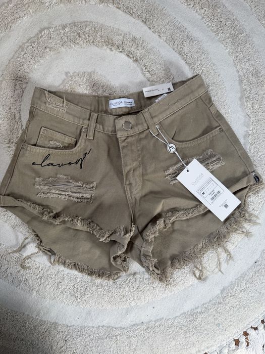 Spodenki  bezowe olavoga