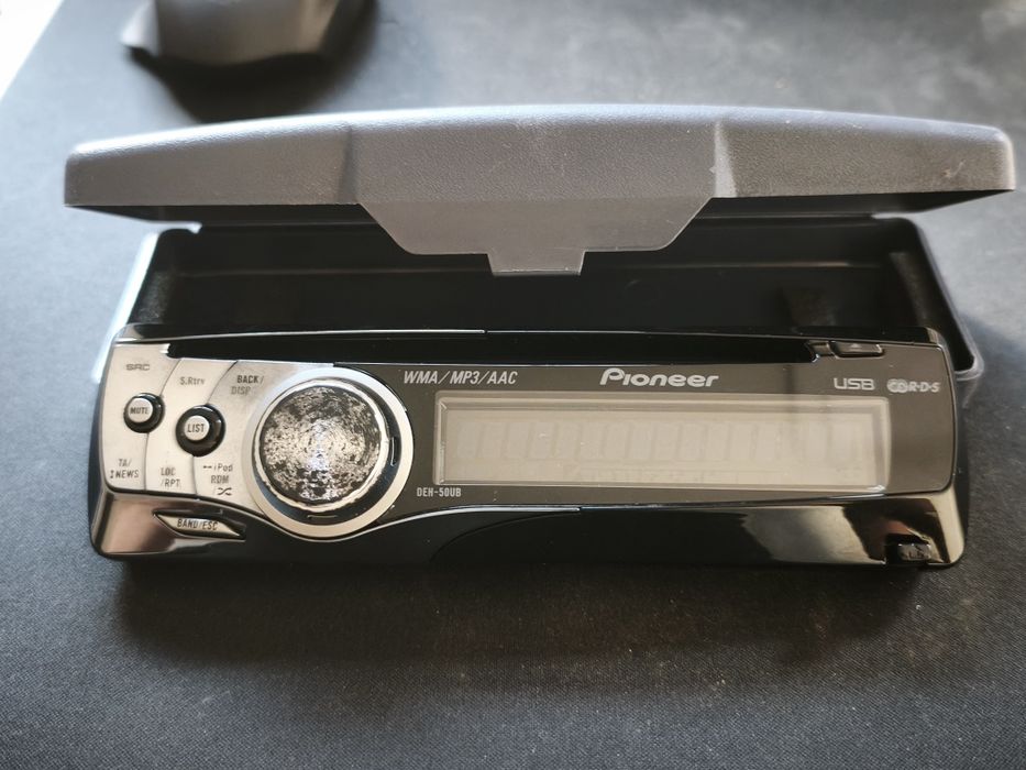Auto rádio pioneer DEH-50UB (CD | USB | MP3 | Ipod )