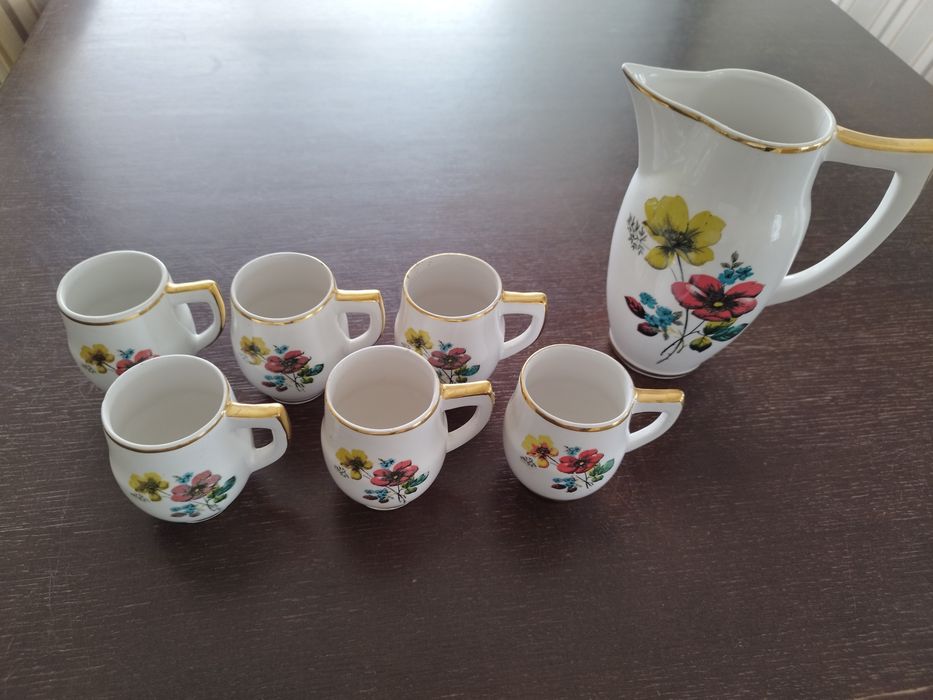 Ceramic Pitcher and Mugs64729829750017123