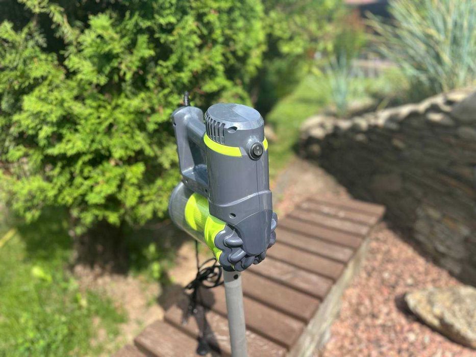 Профессиональный мочный пылесос ручной колбовый 5200ватт с турбощеткой