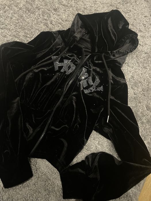 Кофта чорна з блискітками