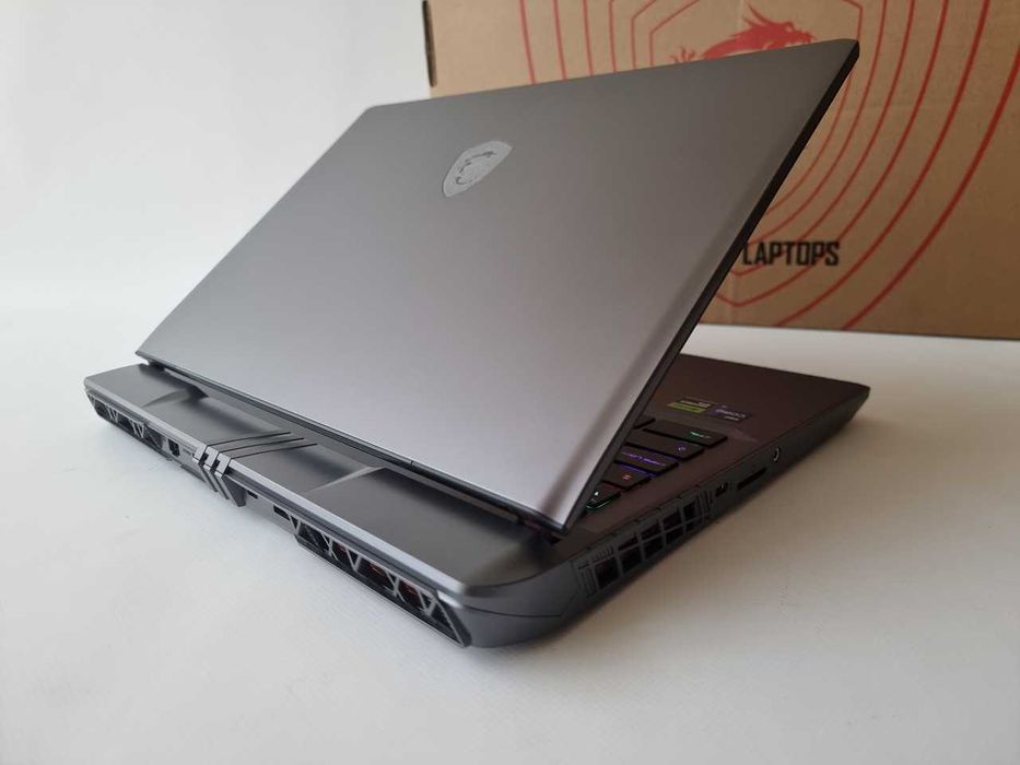 MSI Vector 16 HX 2023 I9 13980HX/RTX 4080/RAM 16GB/SSD 512GB/QHD 240Hz