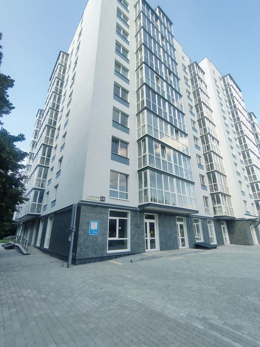 Оренда приміщень 44м² і 43м²,можна об'єднати в 87м².ВЛАСНИК. Вул.Героїв України 6-А.Новобудова.Стан після будівельників