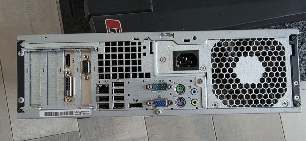 Pc , torre de computador