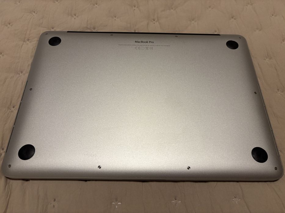 MacBook Pro Catalina 13