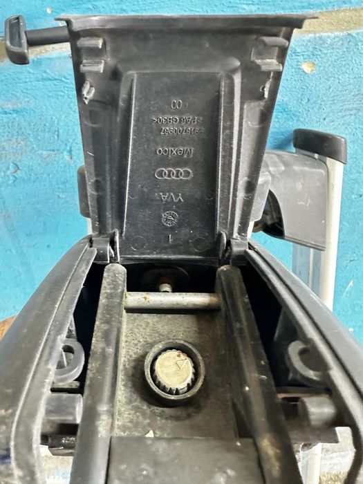 Оригінальні рейлінги Ауді q5 80A