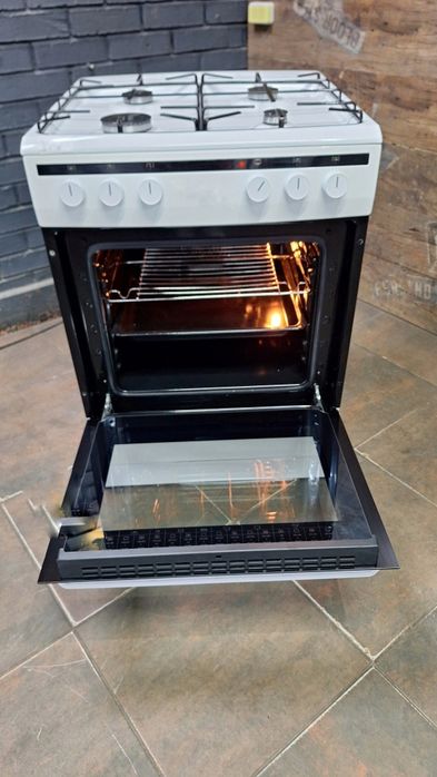 Газова плита: Indesit