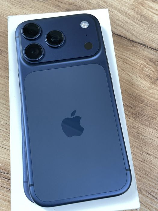 Магазин! iPhone 17 Pro 256gb Blue Neverlock! Гарантія! Обмін!