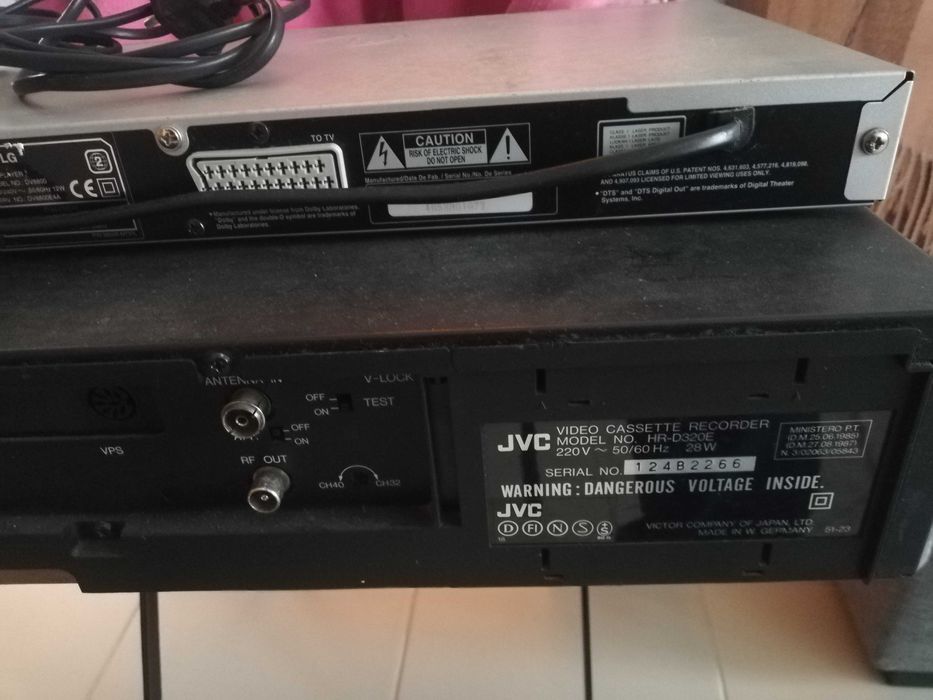 Leitor JVC vhs e LG DVD para peças