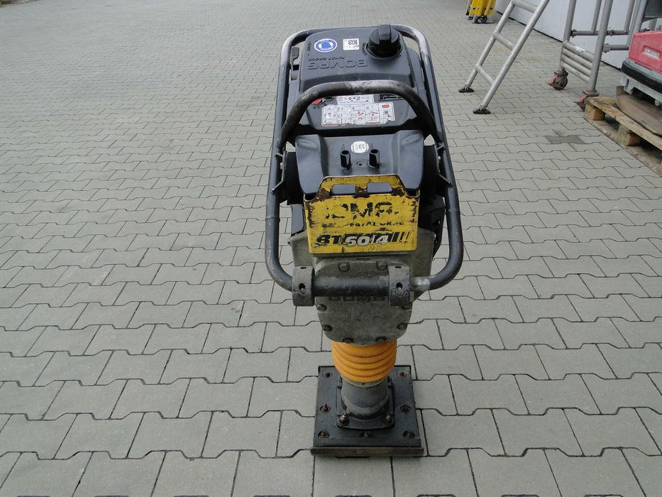 Skoczek stopa zagęszczarka gruntu BOMAG BT 60/4 HONDA WACKER sprowadzony Germany