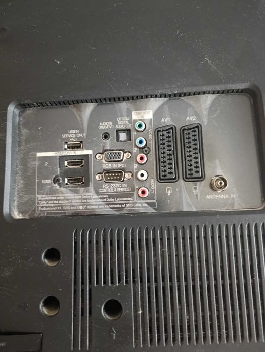 TV LG com comando, scart e DTA