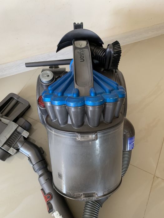 Продам Dyson DC32