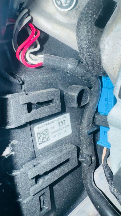 Volante BMW M1 (F20) em pele com patilhas