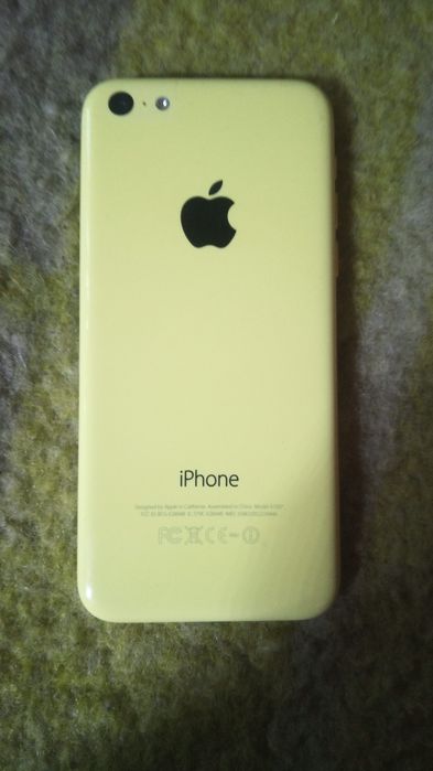 Продам iPhone 5c