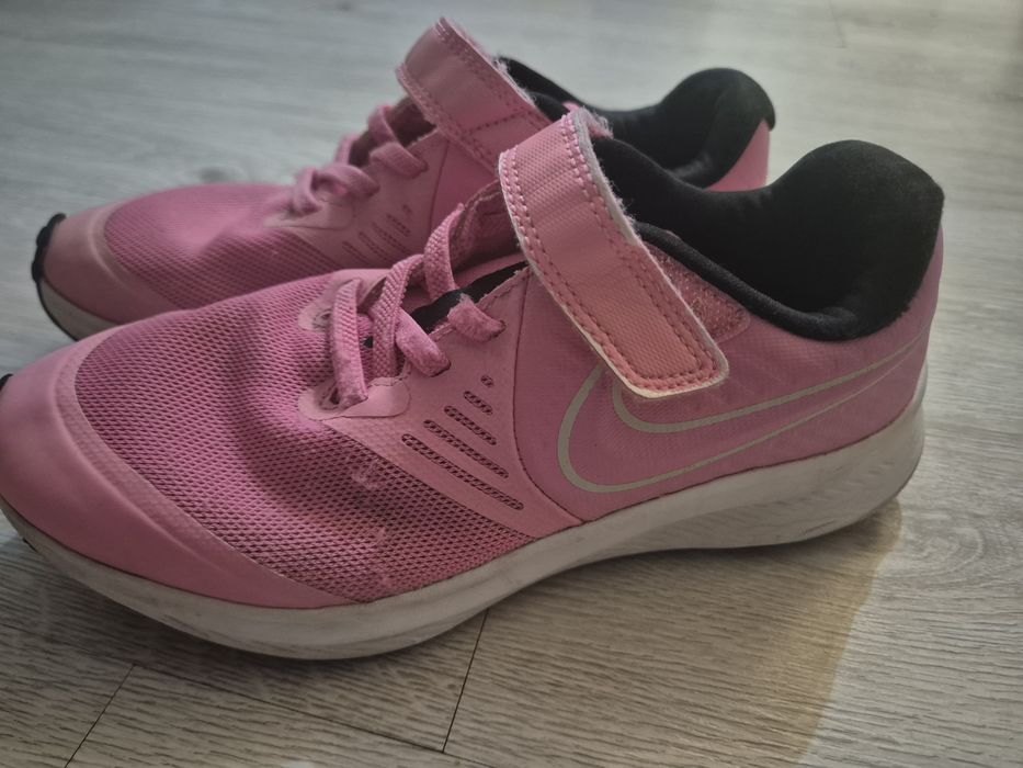 Buty nike star Runner 33,5