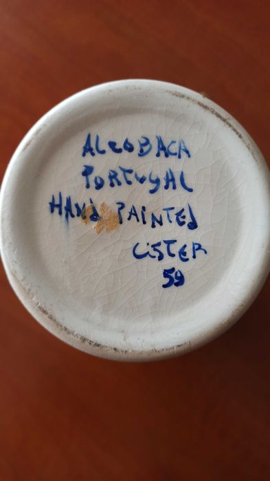 Pote decorativo cerâmica de Alcobaça, pintado à mão.