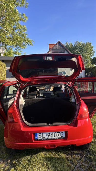 Suzuki SWIFT 2006 benzyna