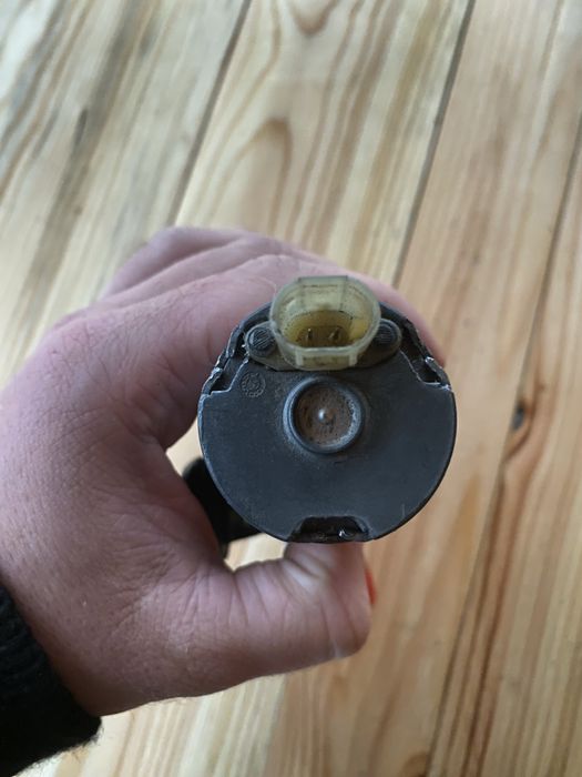 Доп помпа БМВ е87,90,91,92,93,60,61