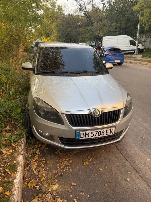 Оренда авто Skoda Fabia 2014