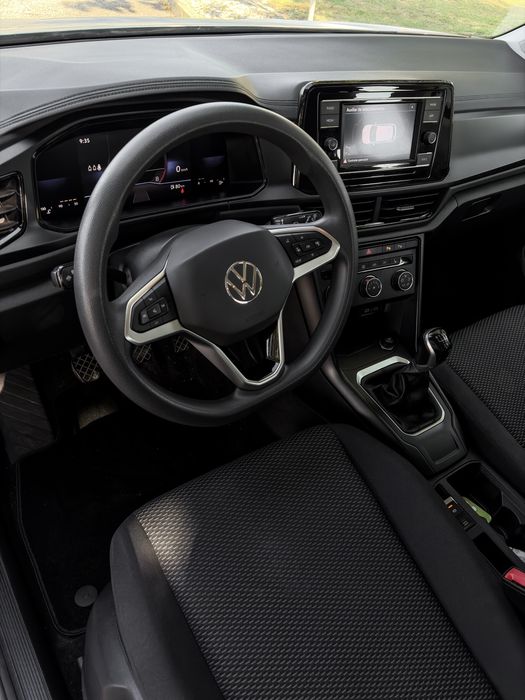 Volkswagen T-Roc — fotografia 5