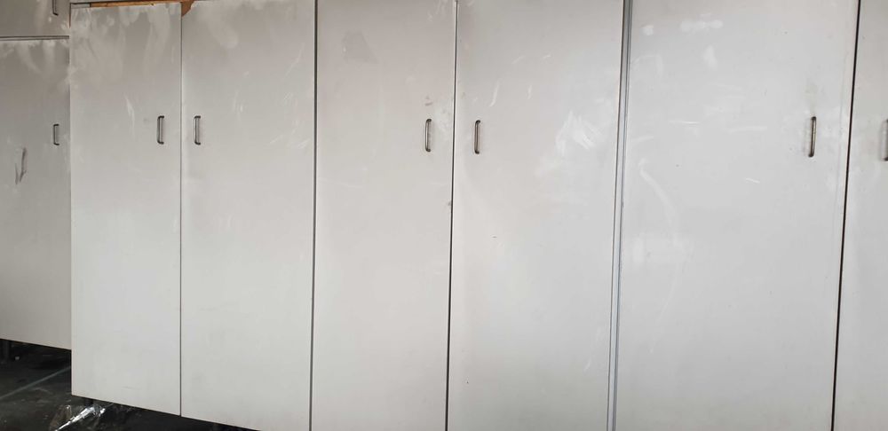 Doação azulejos,  mosaicos,  madeiras,  portas e móveis