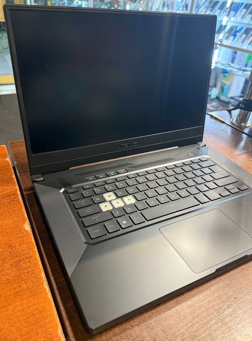 Laptop Asus TUF Dash 15 i7-11370H/RTX3060/16GB RAM/512 SSD *OPIS*